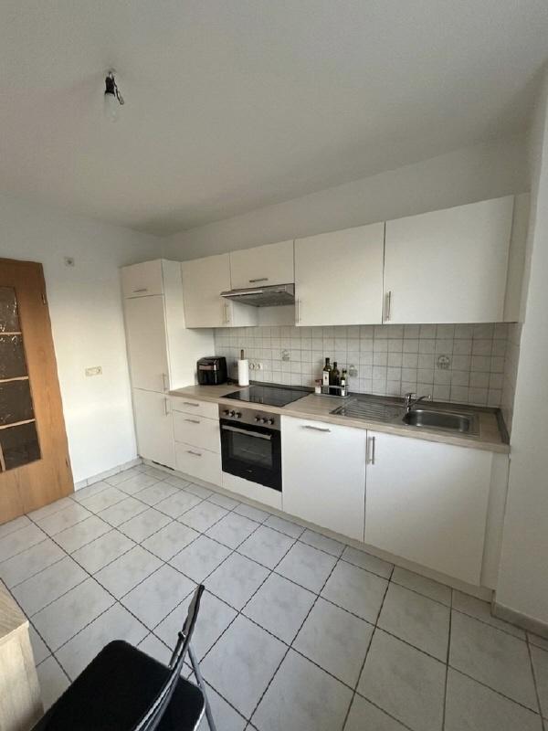 Schmucke Zweiraumwohnung mit Einbauküche! - Foto 2