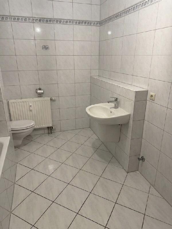 Schmucke Zweiraumwohnung mit Einbauküche! - Foto 4