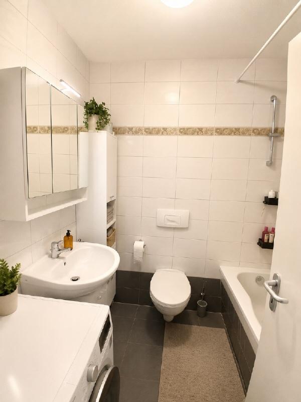Moderne Zweiraumwohnung mit Loggia u. kleinem Arbeitszimmer! - Photo 4