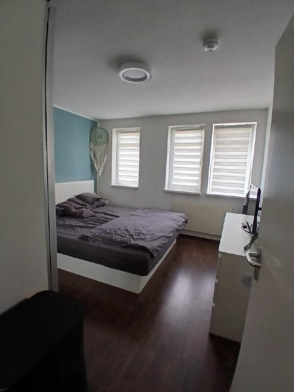 Moderne Zweiraumwohnung mit Loggia u. kleinem Arbeitszimmer! - Photo 2