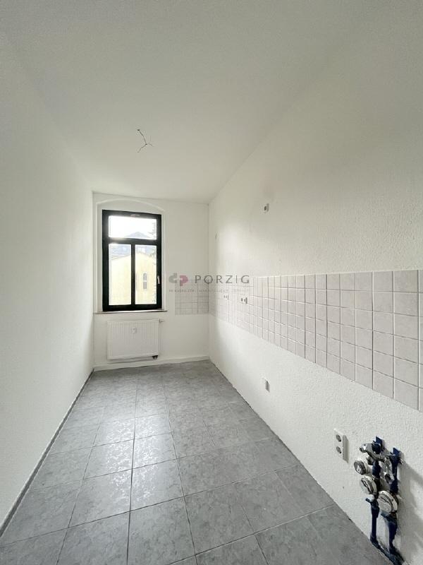 Ruhe, Natur und Komfort vereint – Ihre neue 3-Raum-Wohnung mit Balkon in Altchemnitz - Photo 2