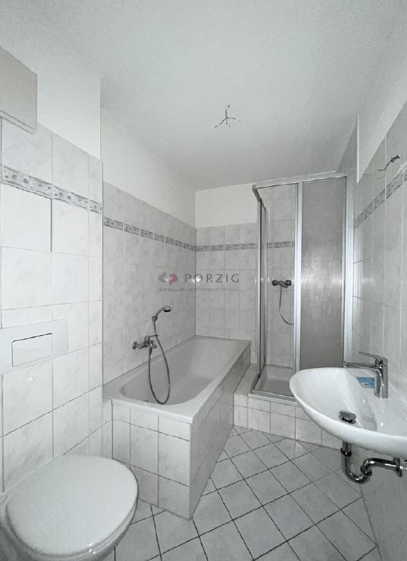 Ruhe, Natur und Komfort vereint – Ihre neue 3-Raum-Wohnung mit Balkon in Altchemnitz - Photo 3
