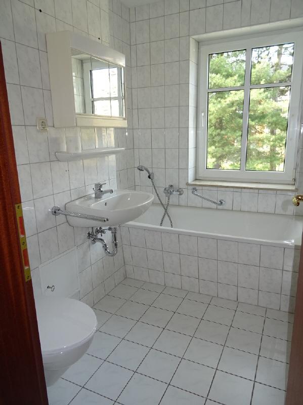 Charmante Zweiraumwohnung mit großzügigem Balkon und TG-Stellplatz - Photo 1