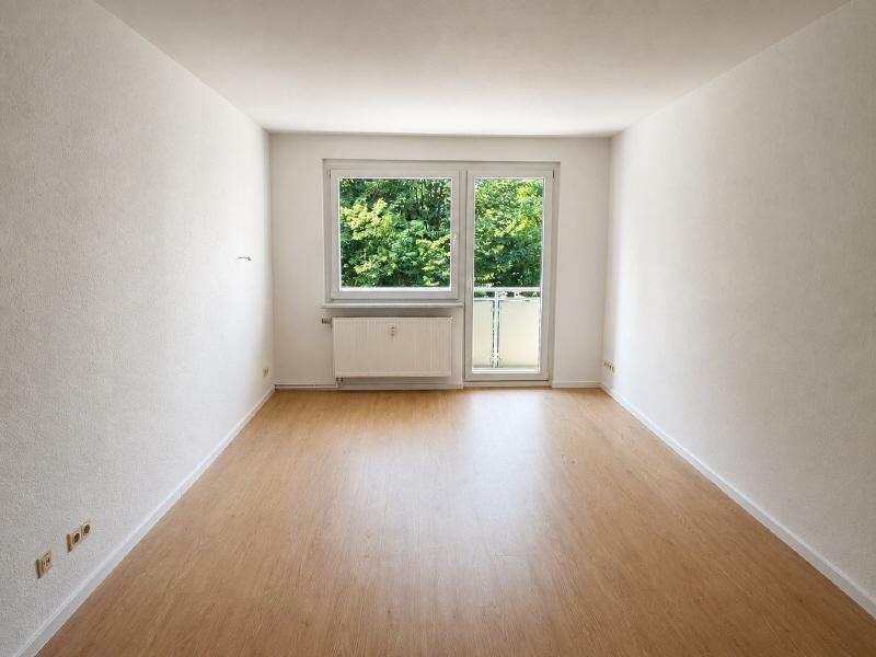 Platz für die ganze Familie: Großzügige 4-Raum-Wohnung in Gera-Langenberg - Photo 1