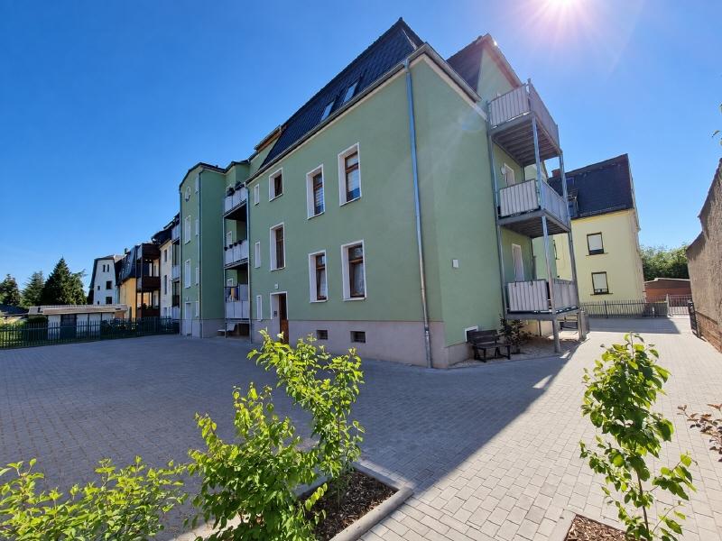 Vierraumwohnung mit Balkon u. separatem Eingang! - Photo 3