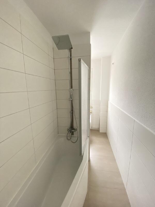 Ruhig gelegen und modern ausgestattet: 2-Raum-Wohnung in Bad Köstritz - Photo 3
