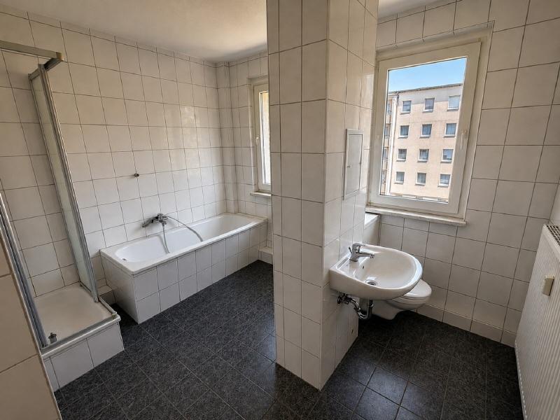 Für Sie frisch renoviert: Jetzt schnell sein! Helle 3-Raum-Wohnung mit Balkon - Foto 3