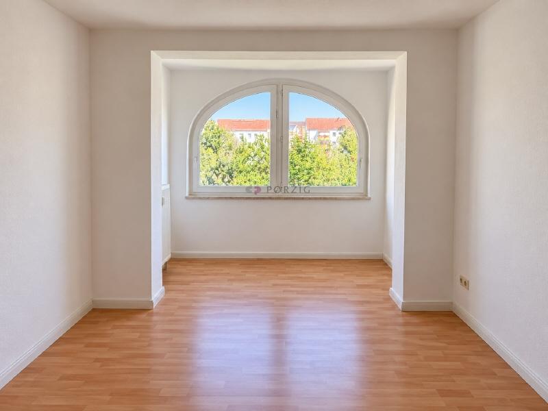 Groß gedacht auf 2 Räumen: mit Balkon in Gera-Debschwitz - Foto 2