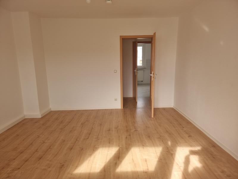 Geräumige Vierraumwohnung mit Balkon! - Foto 1