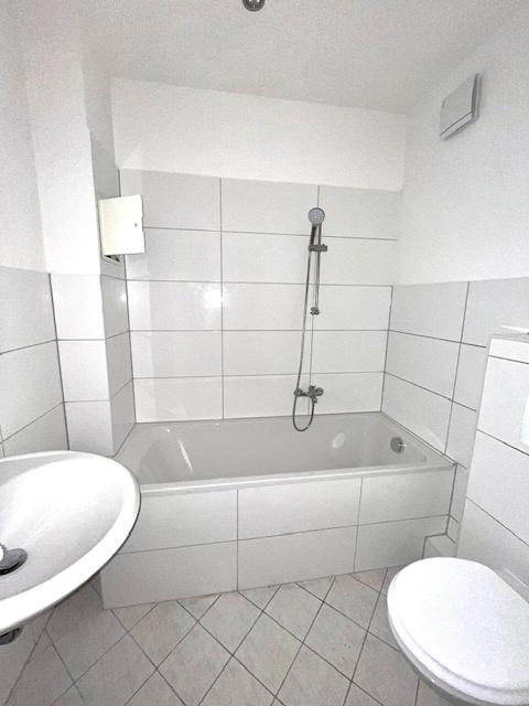 Renovierte 2R Whg. in beliebter Lage - Photo 2