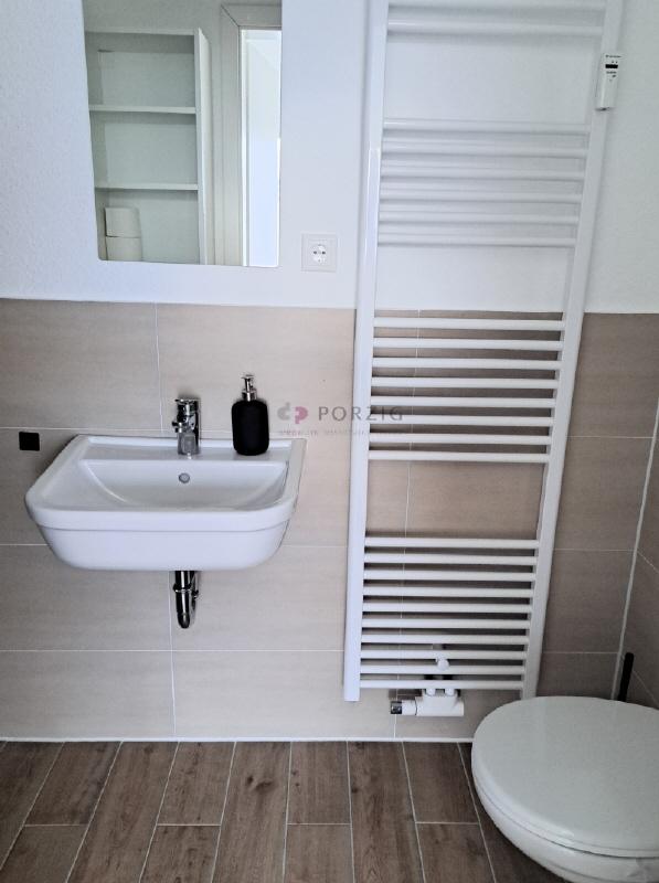 Modernes & Möbliertes Apartment- Einziehen und Wohlfühlen! - Foto 3