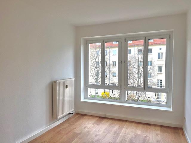 Wunderschön - renovierte 3R.-Whg. mit Balkon - Jetzt zuschlagen - Foto 1