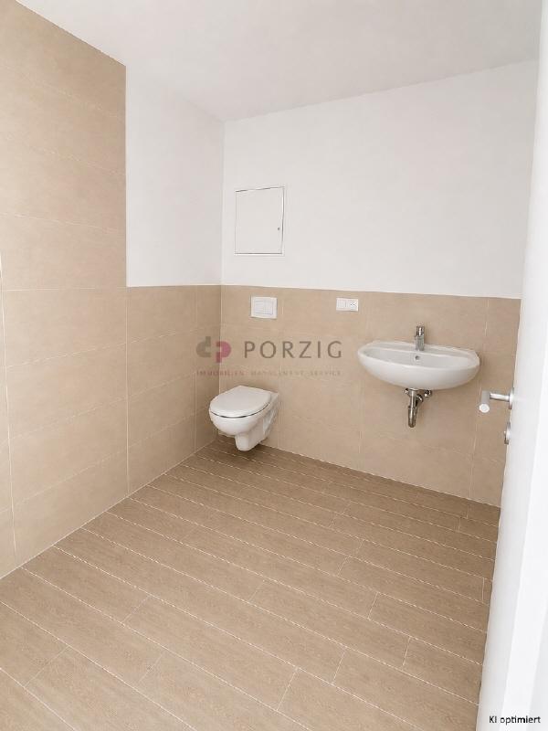 Frisch saniert & voller Atmosphäre – 3-Zimmer-Dachgeschosswohnung - Photo 2