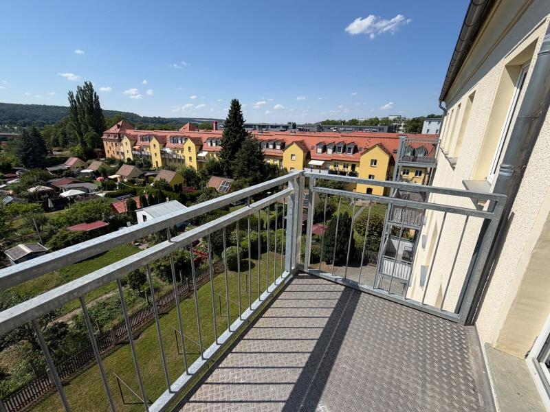 Sonniger Balkon inklusive – Attraktive 3-Raum-Wohnung sucht neue Mieter - Photo 2