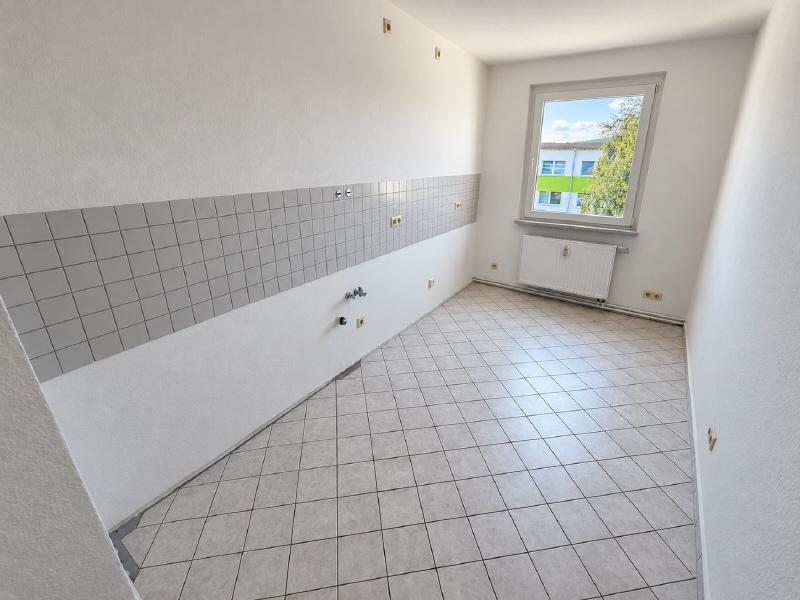 Für Sie frisch renoviert: Jetzt schnell sein! Helle 3-Raum-Wohnung mit Balkon - Photo 4