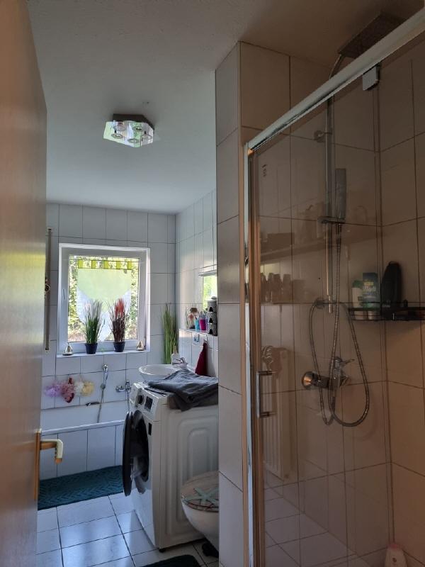 Schmucke Dreiaumwohnung mit Loggia! - Photo 1