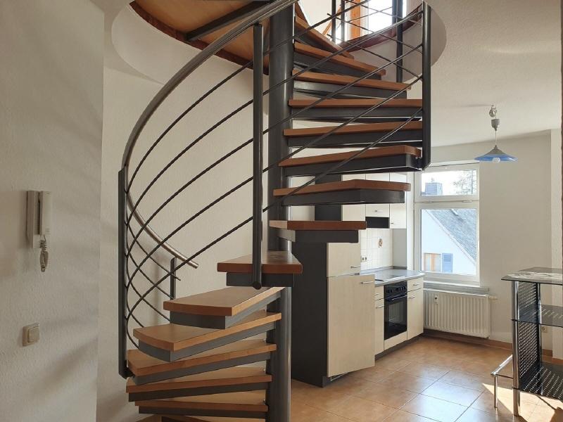 Wunderschöne Maisonettewohnung mit Einbauküche - Photo 1