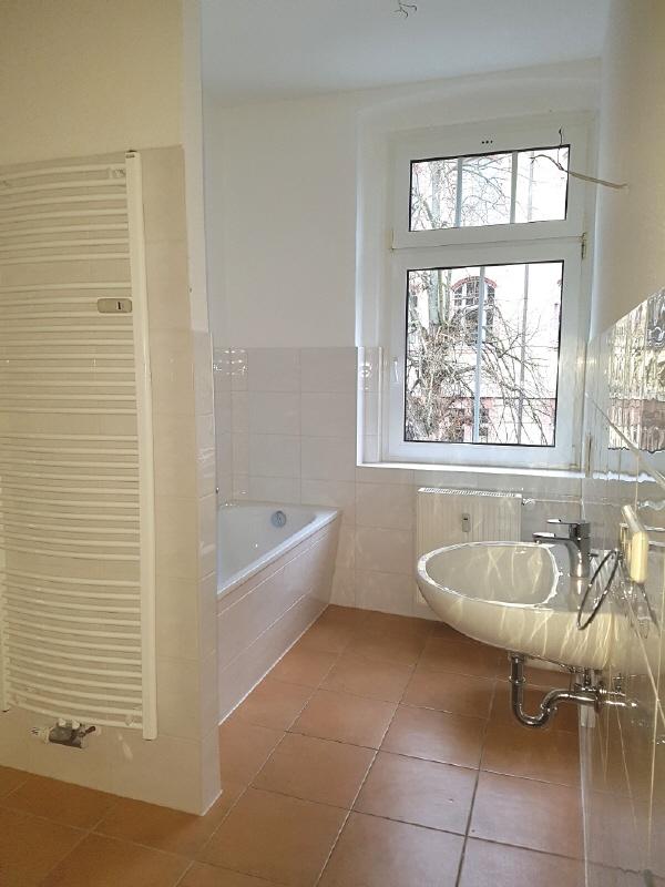 Schöne Vierraumwohnung in der Südstadt !!! - Photo 2