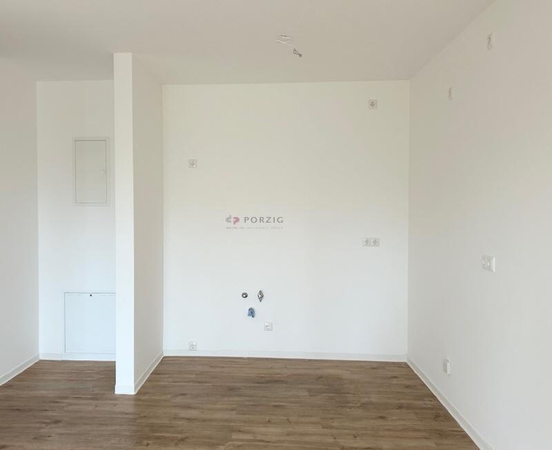Erdgeschosswohnung mit riesiger Terrasse & frisch modernem Wohngefühl - Photo 1