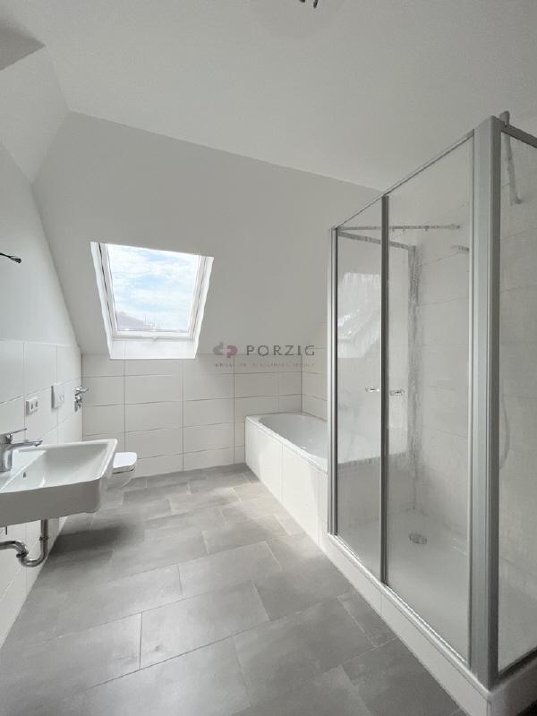 Großzügige Maisonette-Wohnung – hochwertig saniert – viel Platz auf zwei Ebenen - Foto 1