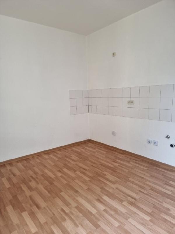 Charmante Zweiraumwohnung mit Balkon ! - Foto 1