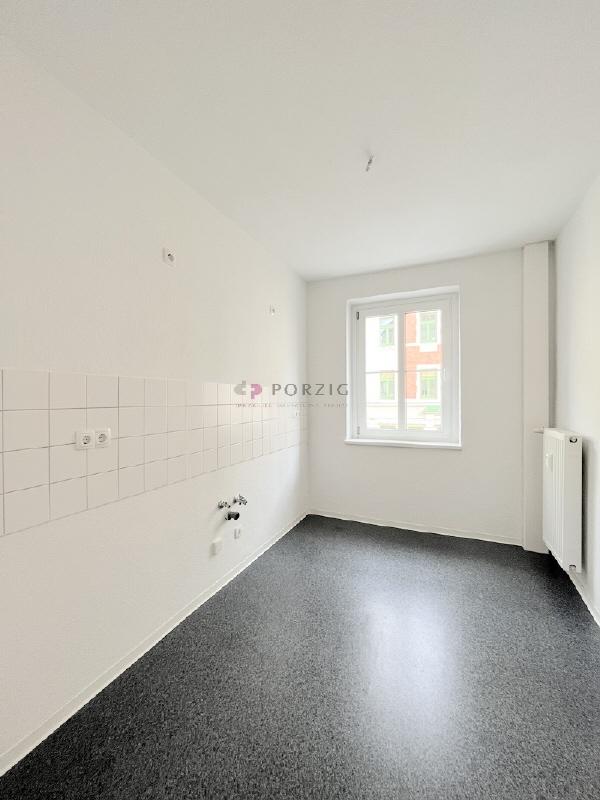 Sonnig. Hell. Perfekt für Singles – Wohnung mit Balkon - EBK möglich - Photo 5
