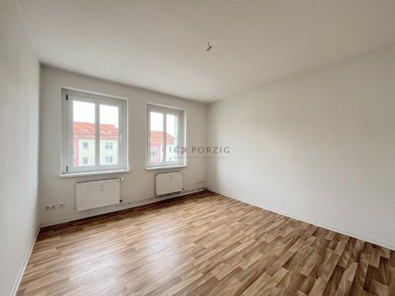 Schicke Single-Wohnung mit Einbauküche und Balkon - Photo 4